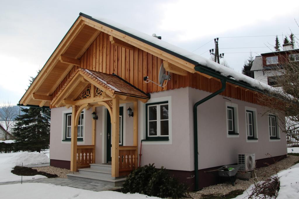Ferienhaus Puercher Бад Митерндорф Стая снимка